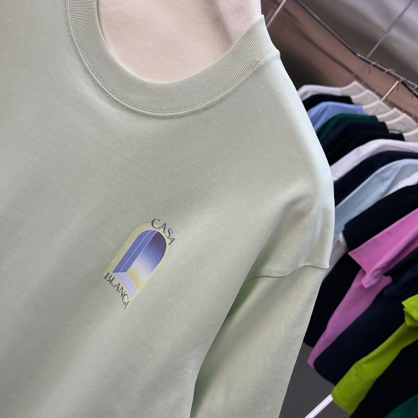 New Arrival Casablanca Casablanca Classic Series printed short-sleeved T-shirt for celebrities. It is made of Xinjiang long-staple cotton ~ grams. The color of the fabric is custom-dyed and will not shrink or fade. It feels comfortable and has a strong texture. A must-have for fashionable men and women, the Classic drop-shoulder wide version is available exclusively in In Stock! Color: White Black Blue fluorescent color Light Green color (5 colors) Size: S M L XL XXL